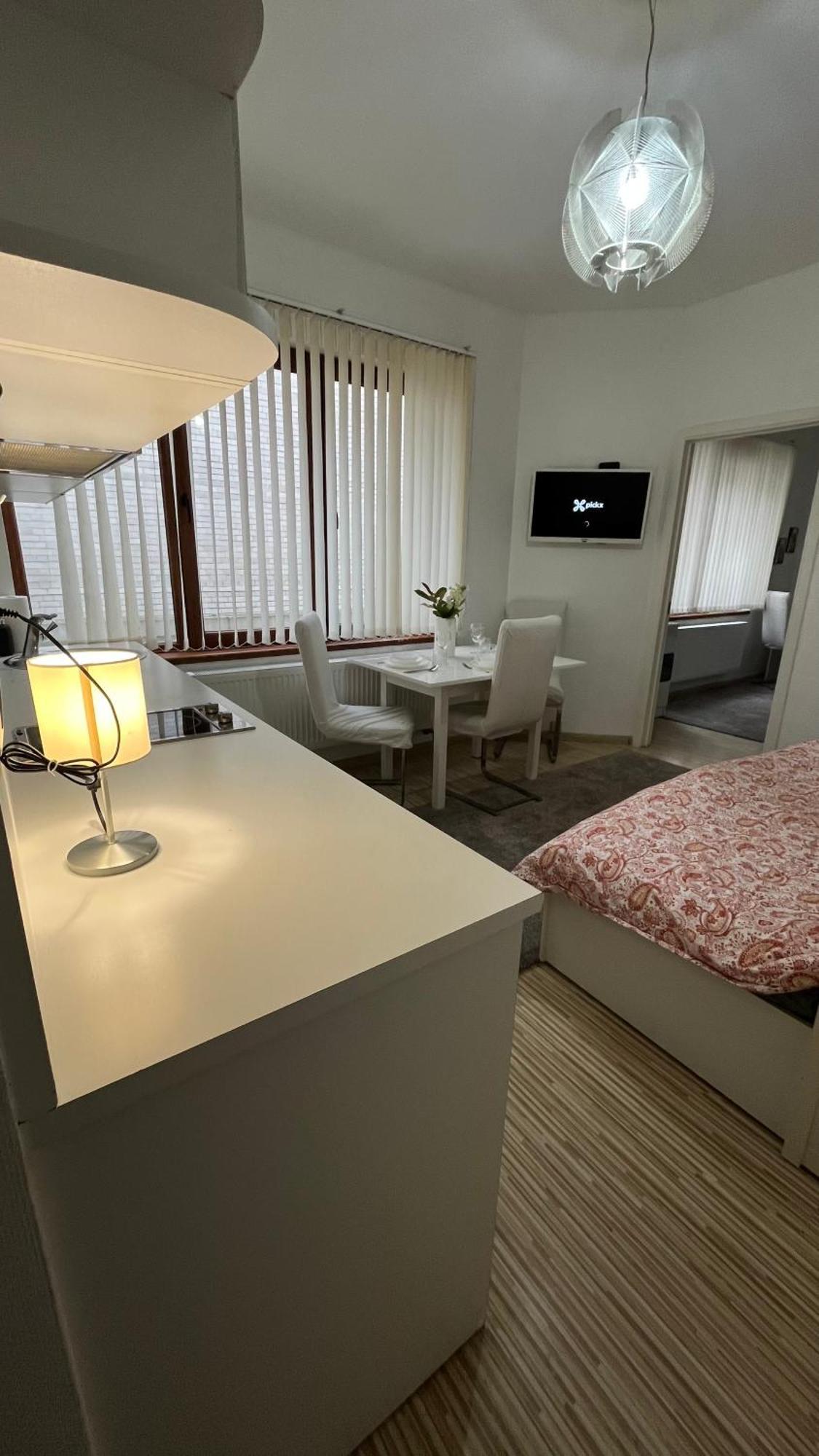 Two Bedroom Flat - Hyper Center Brussels Exterior photo